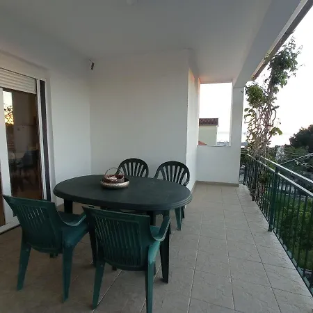 With A Parking Space Bilo, - 12868 * Primosten