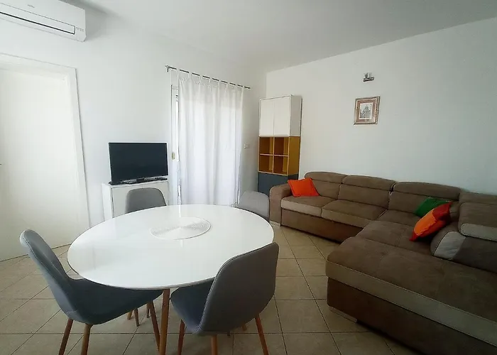 With Parking Space Bilo, - 12868 Primošten